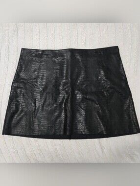 Express - Faux Croc Leather Mini Skirt - Black